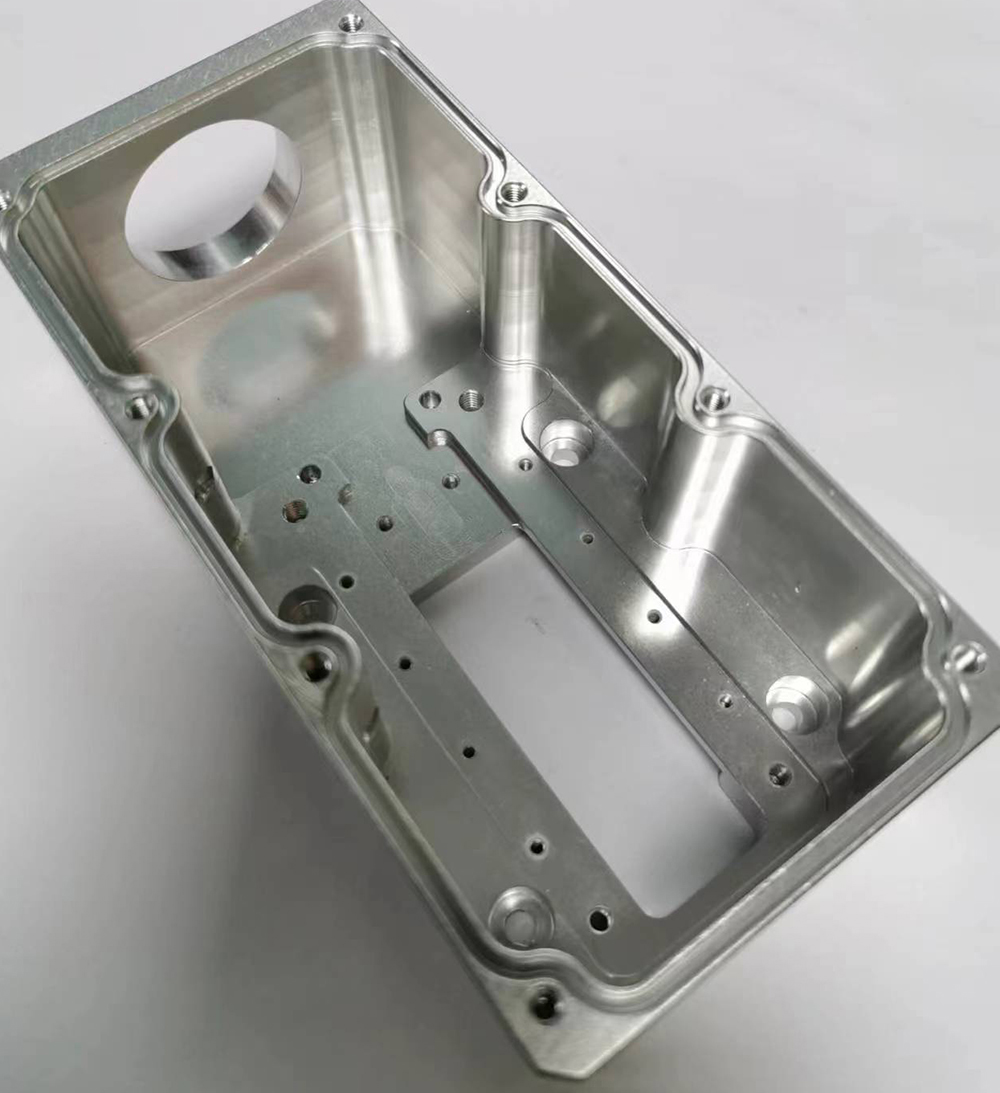 7075 本色亮光阳极氧化